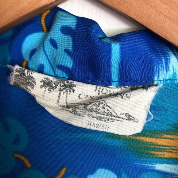 Vintage Royal Creations Hawaii Men's Hawaiian Shirt Aloha Beach  Button-Front - Picture 11 of 11